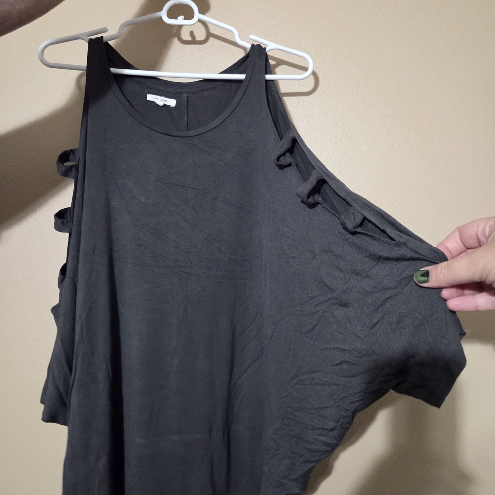 Maurices Charcoal Cold Shoulder Top